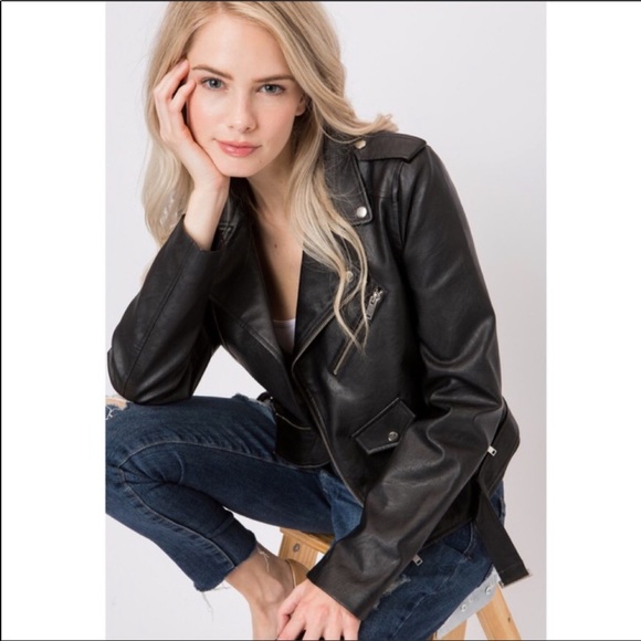 ❌SOLD❌ Black Vegan Leather Moto Jacket - Picture 2 of 3